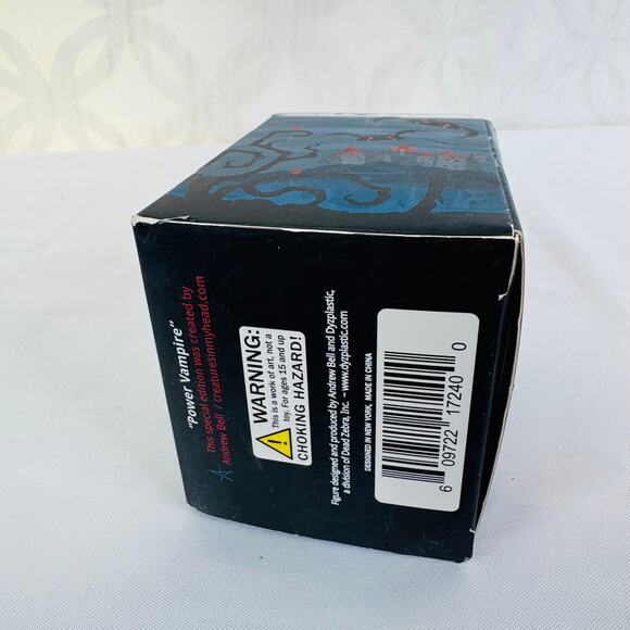 2010 Android Mini Collectible Andrew Bell Power Vampire Figure - Picture 4 of 7